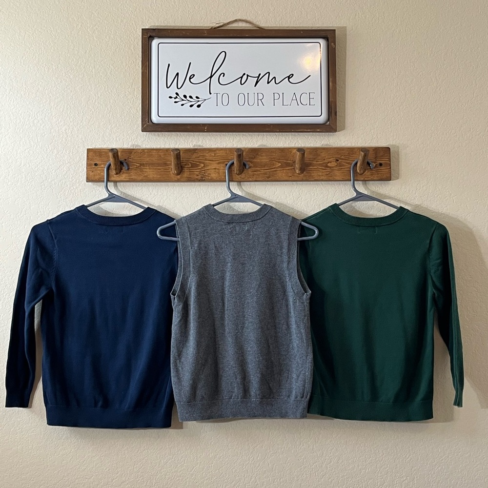 Old Navy V-Neck Sweater Collection Blue and Gray 3 Pack Boy - Picture 2 of 8